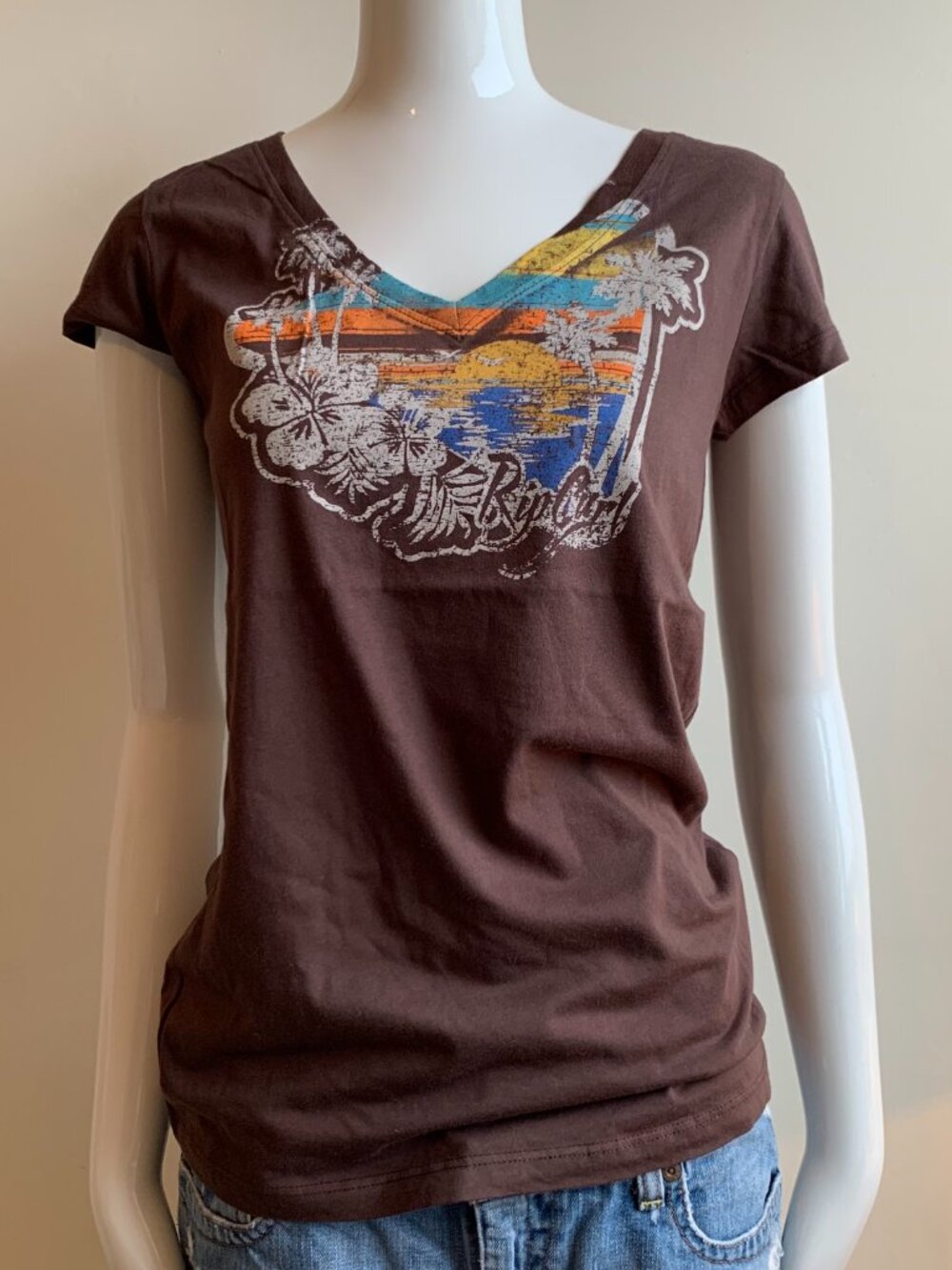 Rip Curl Vintage surf Lizzie brown V-neck graphic surf t-shirt tshirt